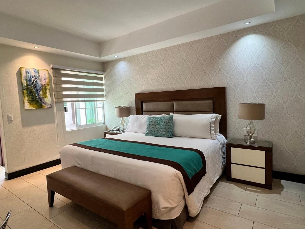 Aurea Hotel And Suites Zapopan Zewnętrze zdjęcie