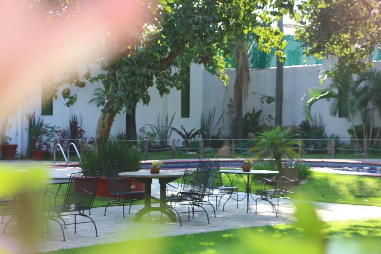 Aurea Hotel And Suites Zapopan Zewnętrze zdjęcie